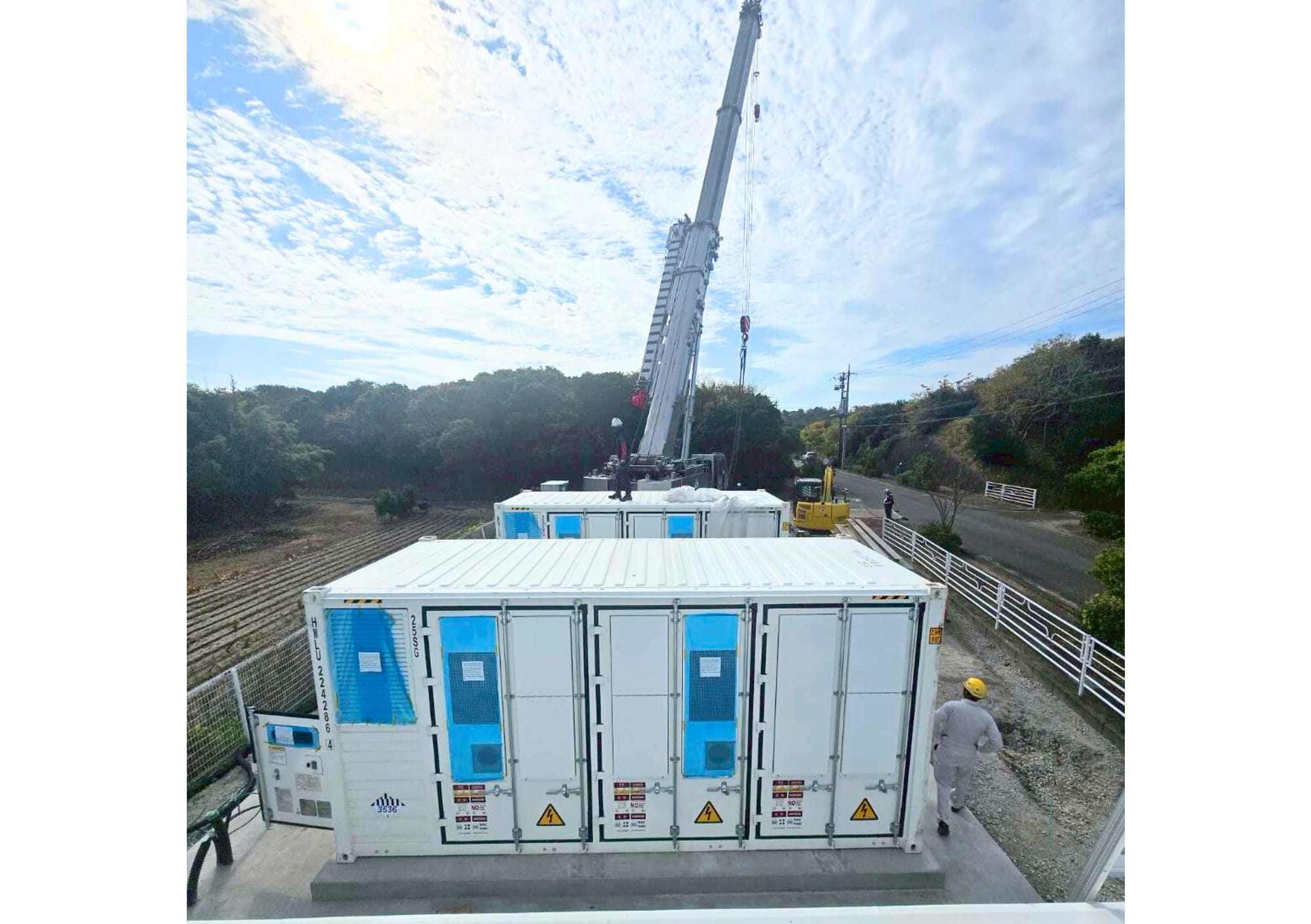 写真：NC御前崎市池新田蓄電所　設置の様子