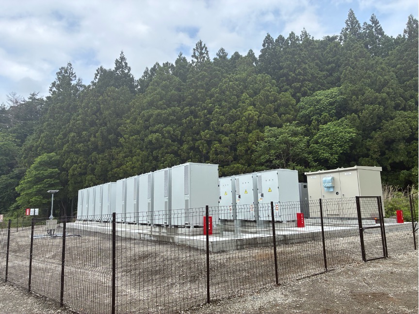 写真：福島県伊達郡にて系統用蓄電施設「NC伊達郡川俣町蓄電所」需給調整市場への運用開始