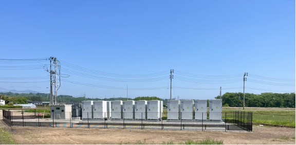 写真：宮城県仙台市にて系統用蓄電施設「NC青葉区上愛子B蓄電所」需給調整市場への運用開始