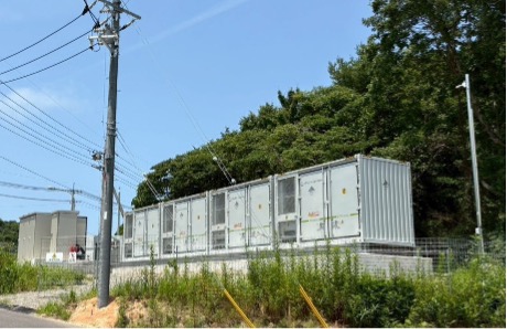 写真：鳥取県鳥取市にて系統用蓄電施設「NC鳥取市気高町2蓄電所」受電開始